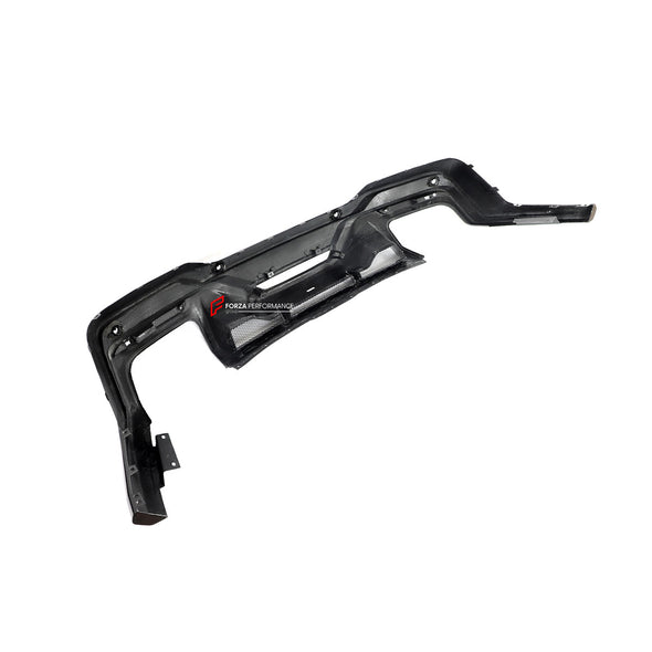 DARK HORSE STYLE CARBON REAR DIFFUSER for FORD MUSTANG 2024  Set includes:  Rear Diffuser