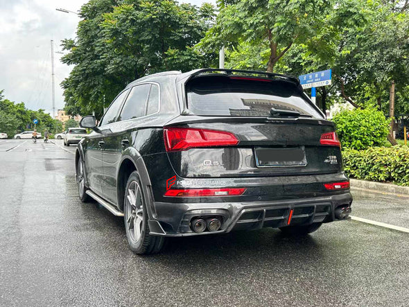 DRY CARBON BODY KIT for AUDI Q5 2023  Set includes:  Front Lip Front Bumper Air Vent Trims Fender Flares Roof Spoiler Rear Spoiler Rear Diffuser