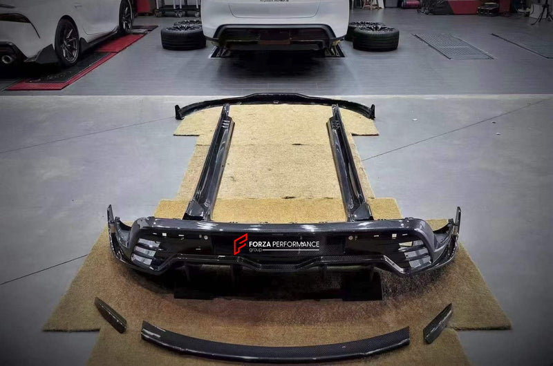 DRY CARBON BODY KIT for PORSCHE TAYCAN J1 TURBO CROSS TURISMO