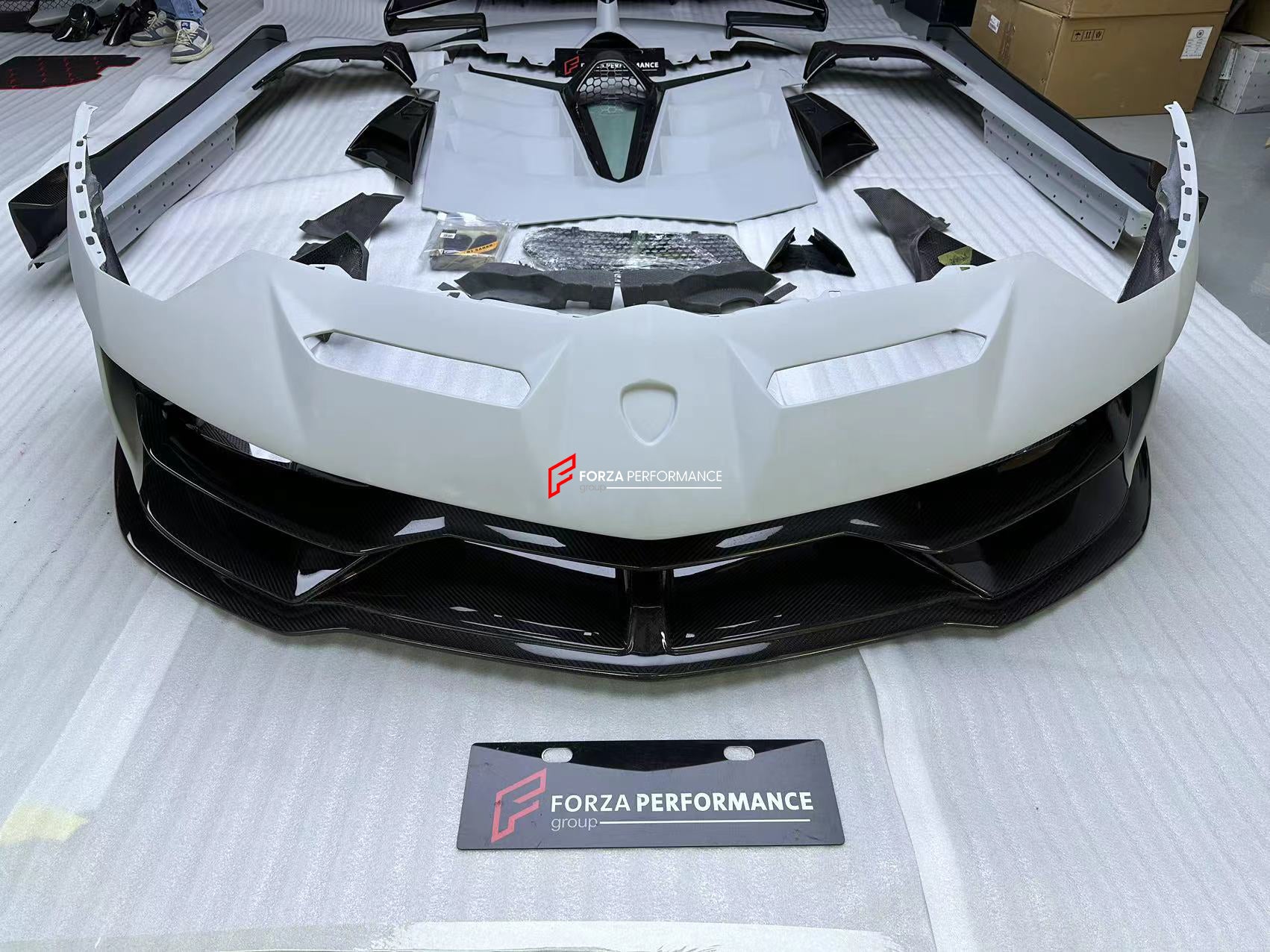 DRY CARBON CONVERSION BODY KIT for LAMBORGHINI AVENTADOR LP700 LP720 L