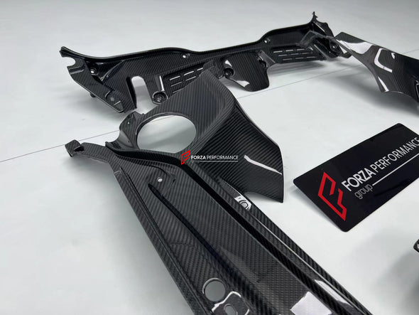 DRY CARBON ENGINE COVER for MASERATI MC20 2020 - 2023  Set includes:  Engine Cover