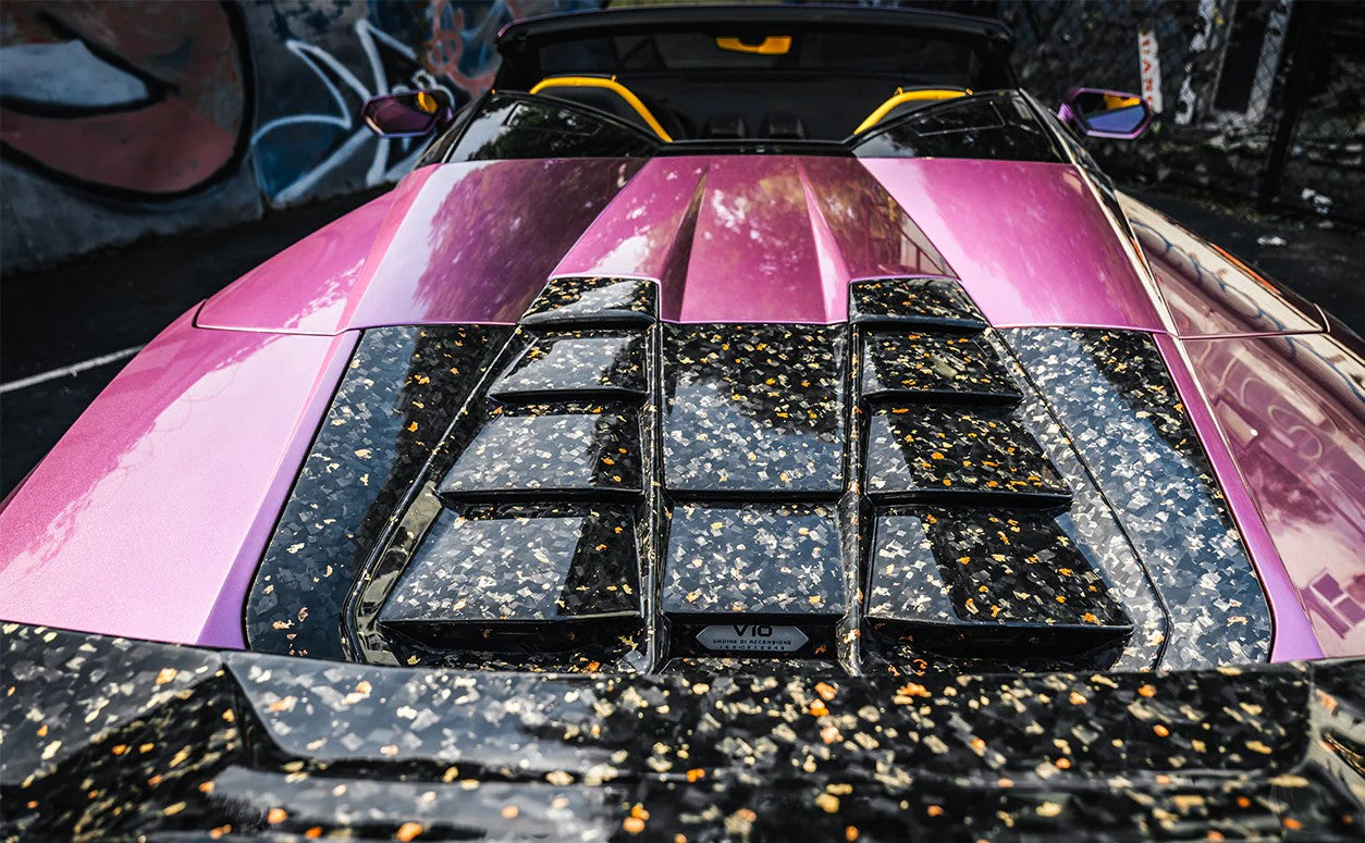 ENGINE COVER LID for Lamborghini Huracan EVO Spyder 2019 - 2024
Set includes:

Engine Cover Lid
Material: Dry Carbon

NOTE: Professional installation is required.