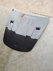 DRY CARBON HOOD for PORSCHE 911 997 2004 - 2013

Set includes:

Hood/Bonnet

Material: Dry Carbon

NOTE: Professional installation is required.