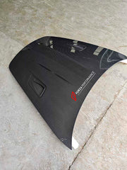 DRY CARBON HOOD for PORSCHE 911 997 2004 - 2013

Set includes:

Hood/Bonnet

Material: Dry Carbon

NOTE: Professional installation is required.