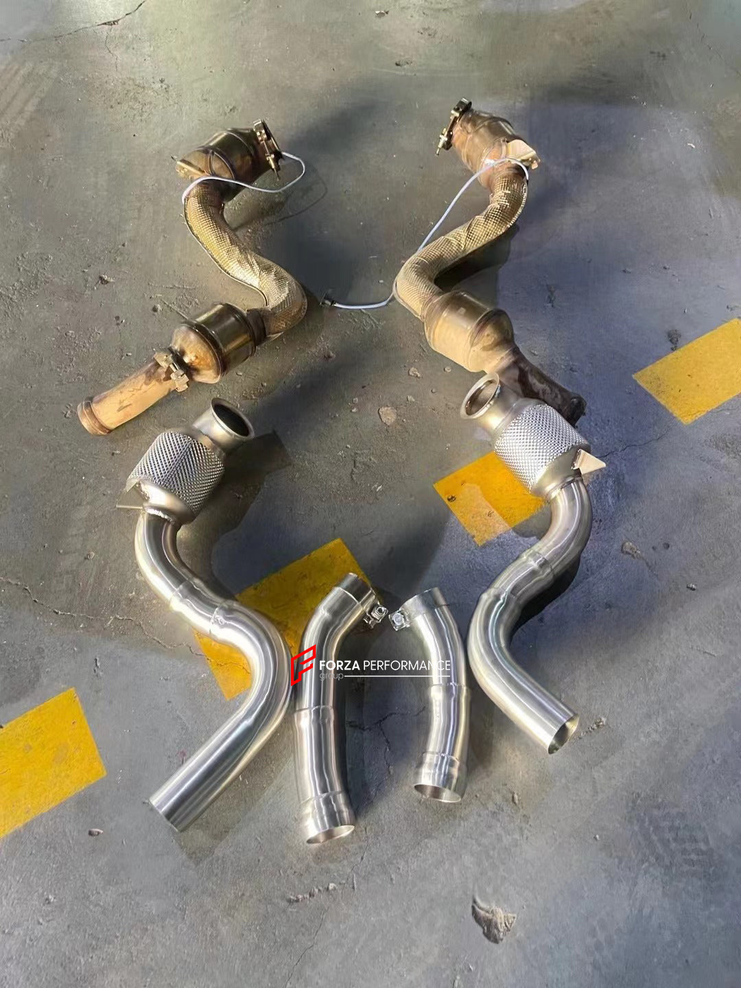 EXHAUST CATLESS DOWNPIPE for MERCEDES-BENZ C63 AMG 4.0T 2016