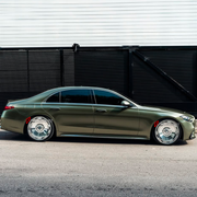 We manufactured premium quality forged wheels rims for our client's MERCEDES BENZ S CLASS with the following specifications:

WHEEL SIZE:

Front: 20 x 9 ET 34
Rear: 20 x 10 ET 48.1
PCD: 5 x 112
CB: 66.6
Material: 6061-T6 Forged Aluminum