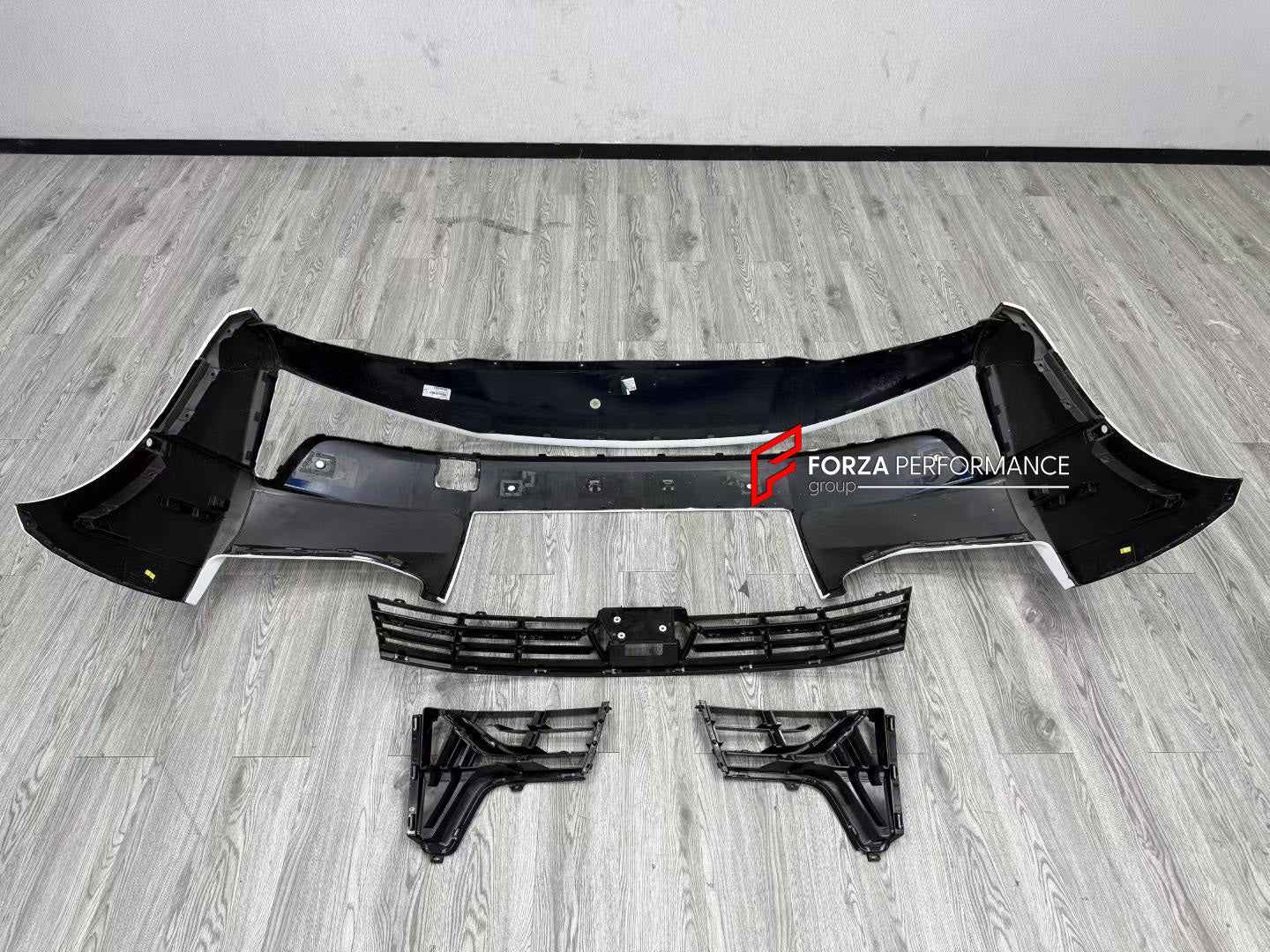 FRONT BUMPER for ROLLS ROYCE GHOST II FACELIFT 2025+

Set includes:

Front Bumper Assembly

Material: Platic

NOTE: Professional installation is required

Why “Contact Us for Pricing”?