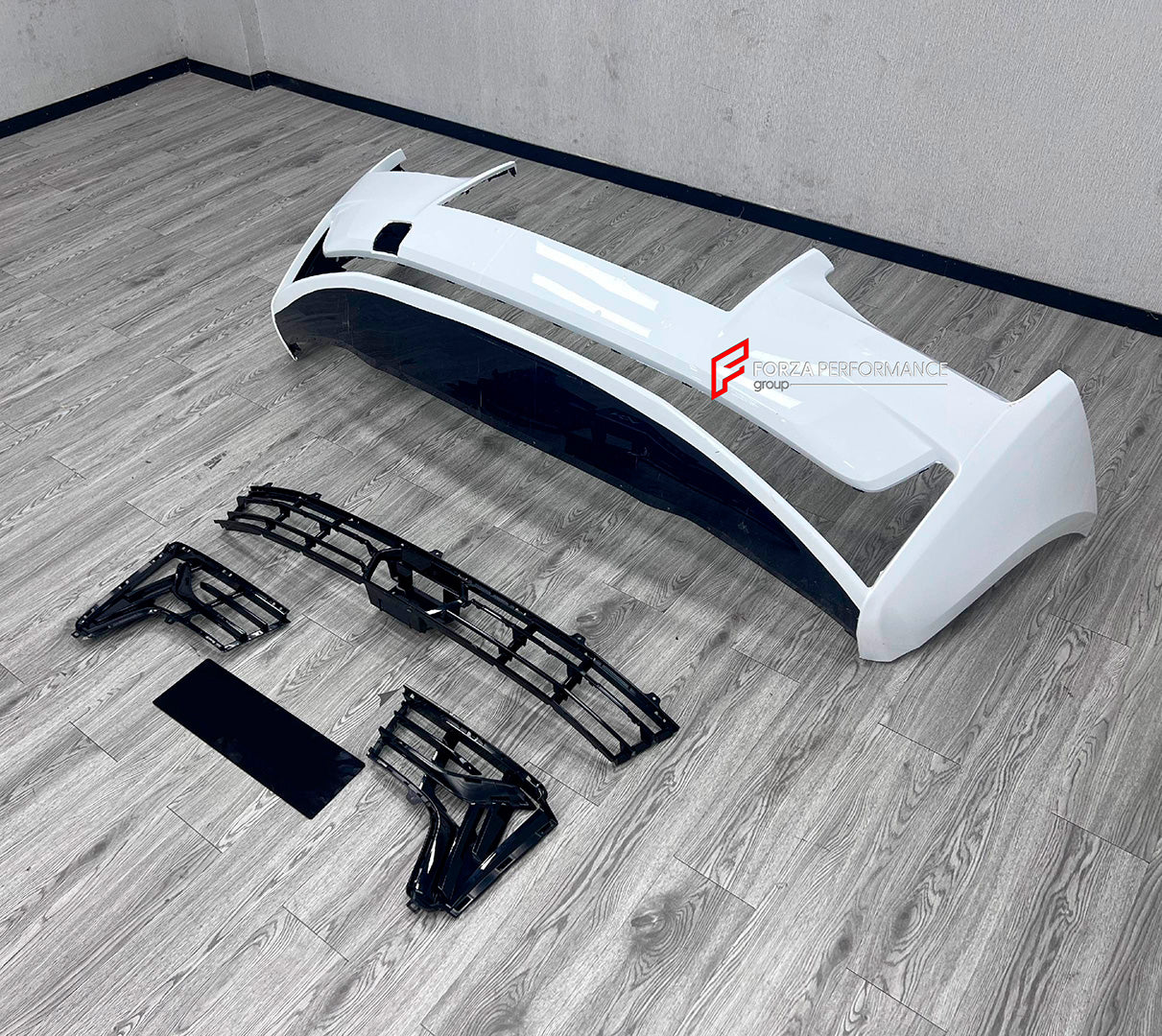 FRONT BUMPER for ROLLS ROYCE GHOST II FACELIFT 2025+

Set includes:

Front Bumper Assembly

Material: Platic

NOTE: Professional installation is required

Why “Contact Us for Pricing”?