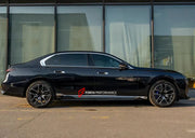 AERO BODY KIT FOR BMW 7 SERIES G70 M760 2022  Set includes:  Front Lip Side Skirts Roof Spoiler Rear Spoiler Rear Diffuser Exhaust Tips
