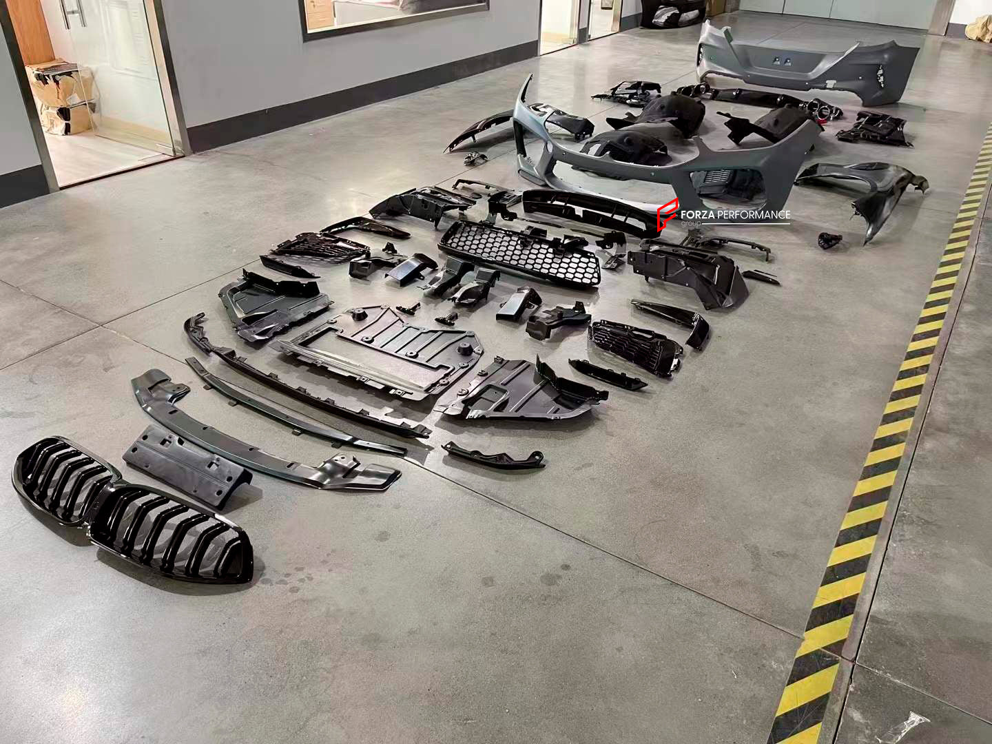 CONVERSION BODY KIT for BMW 8 SERIES G14 / G15 to M8