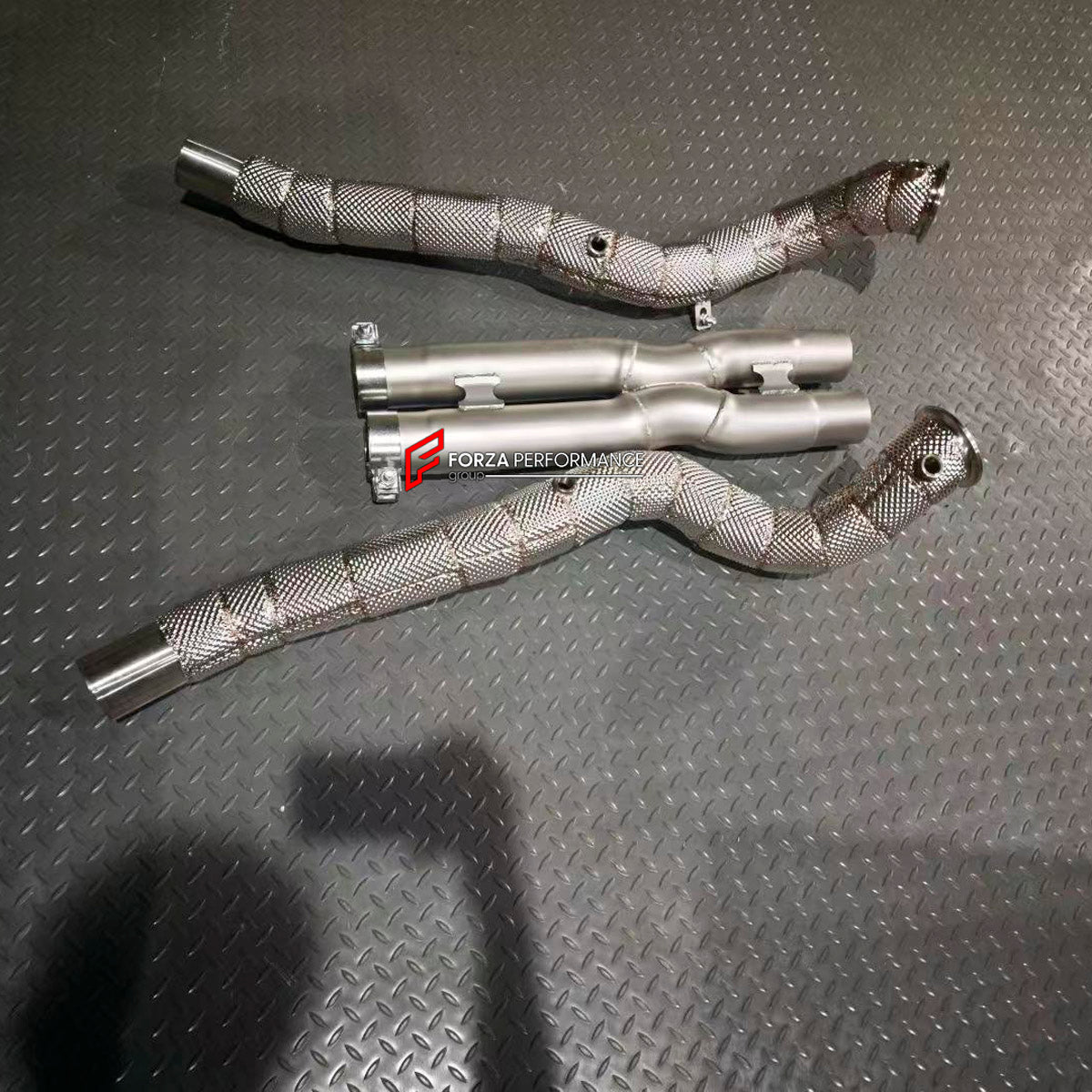 CATLESS / CATTED DOWNPIPE (100, 200, 300 CELLS) for Ferrari California 2008 - 2014

Set includes:

Downpipe
Material: Stainless Steel (Can be made of Titanium)

Production time: 10–15 days

Why “Contact Us for Pricing”?
We don’t display fixed prices because our goal is to offer you the most competitive deal possible. Product costs often decrease over time, and by requesting a quote, you’ll receive our most up-to-date price on market.

FEATURES:

Engineered through digital prototyping using advanced 3D CAD s