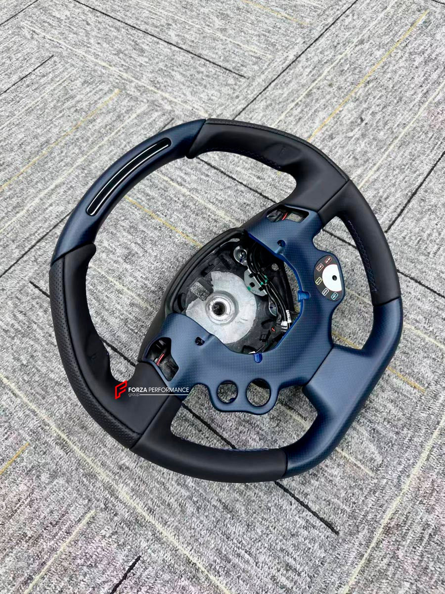 CARBON LEATHER STEERING WHEEL for FERRARI 458 SPIDER ITALIA SPECIALE 2009 - 2016
Set includes:

Steering Wheel
Material: Carbon + Leather

NOTE: Professional installation is required.