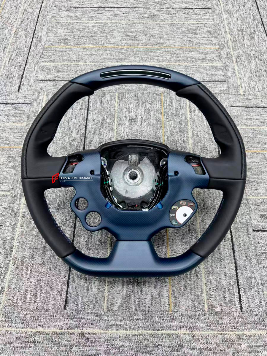 CARBON LEATHER STEERING WHEEL for FERRARI 458 SPIDER ITALIA SPECIALE 2009 - 2016
Set includes:

Steering Wheel
Material: Carbon + Leather

NOTE: Professional installation is required.