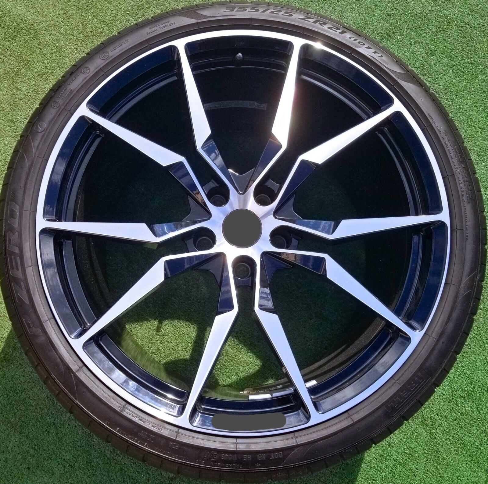 DIONE FORGED WHEELS for LAMBORGHINI URUS, HURACAN, AVENTADOR, MURCIELA