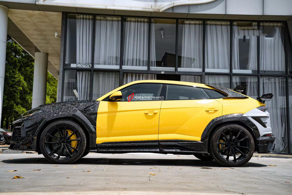 MANSORY VENATUS S STYLE CARBON BODY KIT for LAMBORGHINI URUS S PERFORMANTE  Set includes:  Front Bumper Hood Side Fenders Side Skirts Roof Spoiler Rear Spoiler Rear Bumper Exhaust Tips Exhaust System