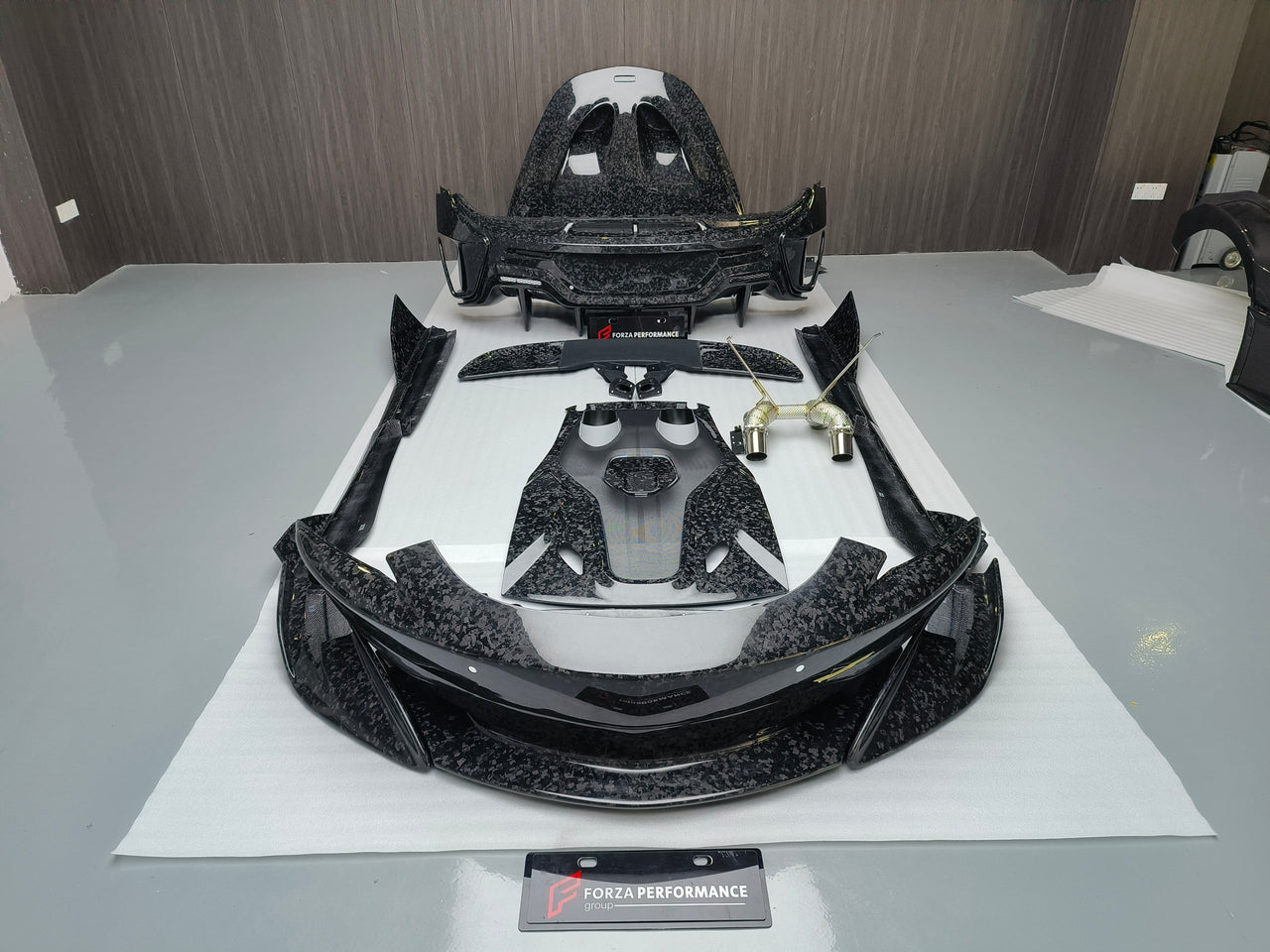 CARBON FIBER CONVERSION BODY KIT FOR MCLAREN 570S 540C TO 600LT