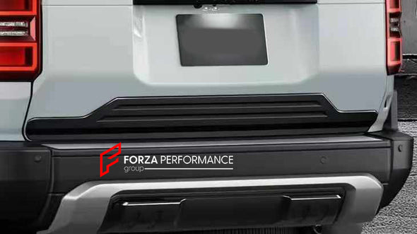 BODY KIT for TOYOTA LAND CRUISER 250 LC 250 2024

Set includes:

Front Bumper Fog Light Trims
Front Skid Plate
Side Fender Trims
Side Door Trims
Roof Spoiler
Rear Trunk Trim
Rear Bumper Step Guard

Material: Plastic

Note: Professional installation is required.