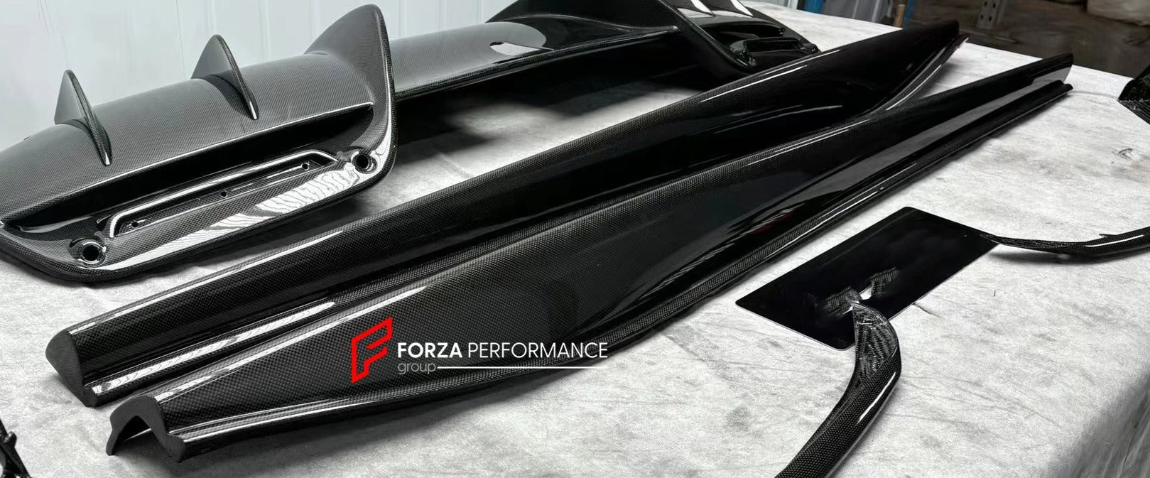 OEM DRY CARBON PARTS for FERRARI GTS GTB 296 2022+  Set includes:  Front Lip Front Bumper Parts Engine Cover Side Skirts Rear Diffuser