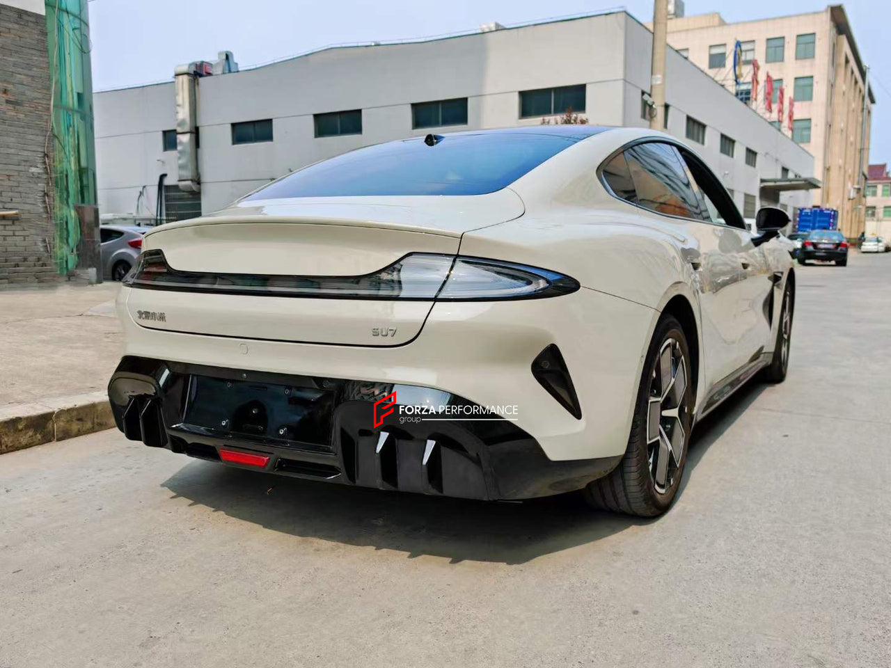 REAR DIFFUSER for XIAOMI SU7  Set includes:  Rear Diffuser
