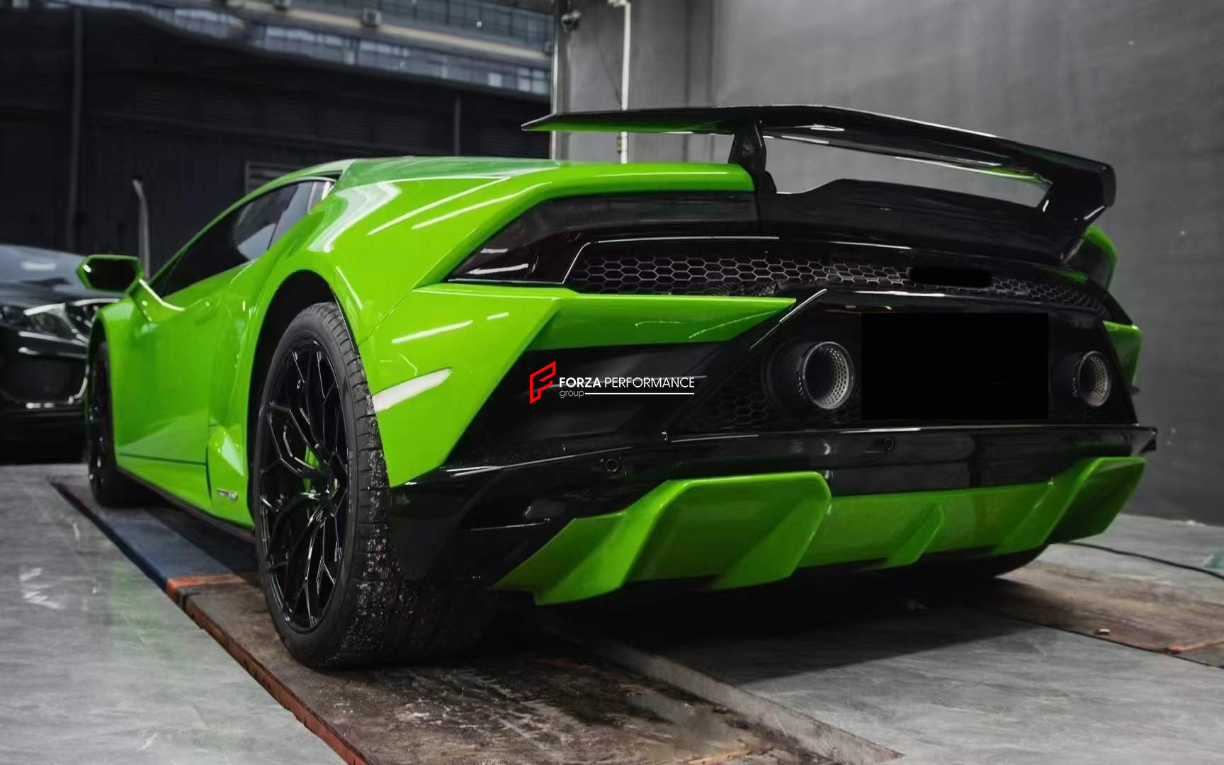 TECNICA STYLE CARBON REAR SPOILER for LAMBORGHINI HURACAN LP580 LP610 EVO 2020+  Set includes:   Rear Spoiler
