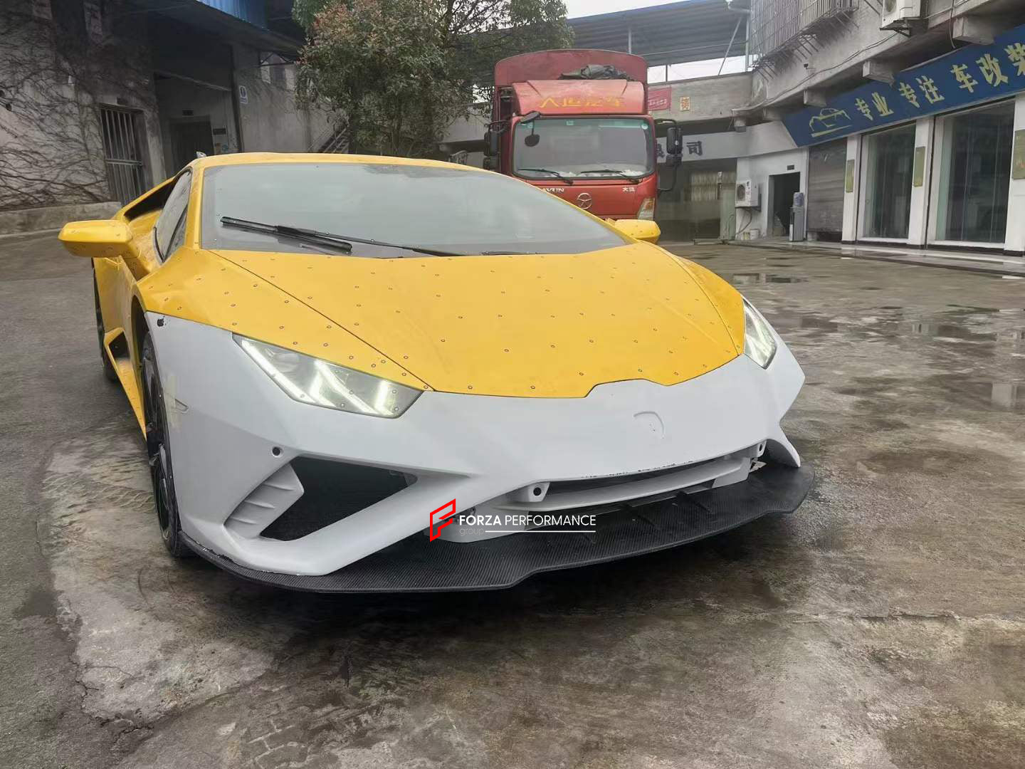 TECNICA STYLE FRONT BUMPER for LAMBORGHINI HURACAN LP580 LP610 EVO 2014 - 2023  Set includes:  Front Bumper