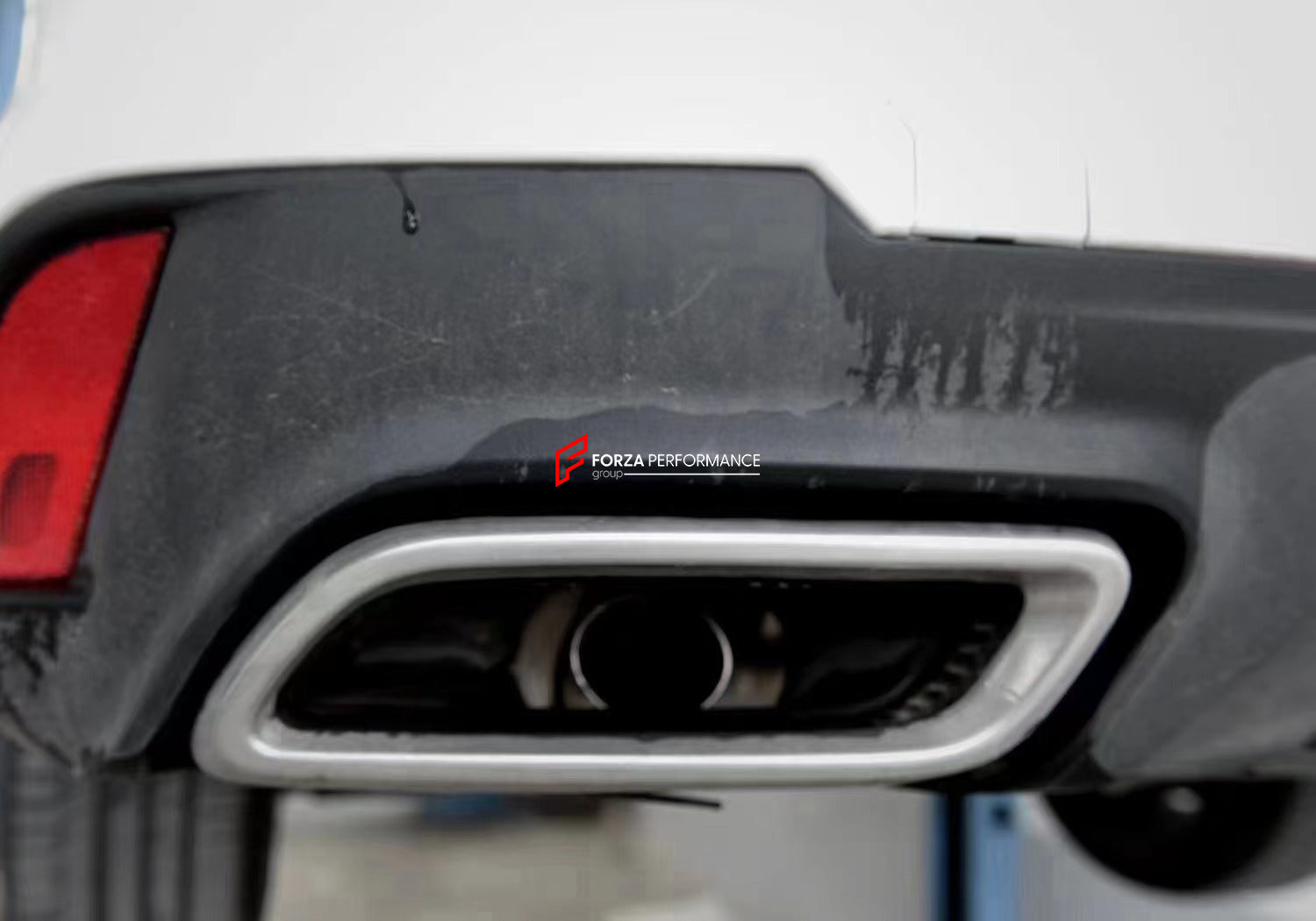 VALVED EXHAUST CATBACK MUFFLER for CADILLAC CT4 2.0T 2019+  Valved exhaust, meaning that has remote, controlled valves - allowing a switch between an aggressive loud sports sound and a sound that is closer to the OEM sound.  Set includes:  Center Pipes Muffler with valves Valve control box with remote control (you may also reuse your factory exhaust valve motors