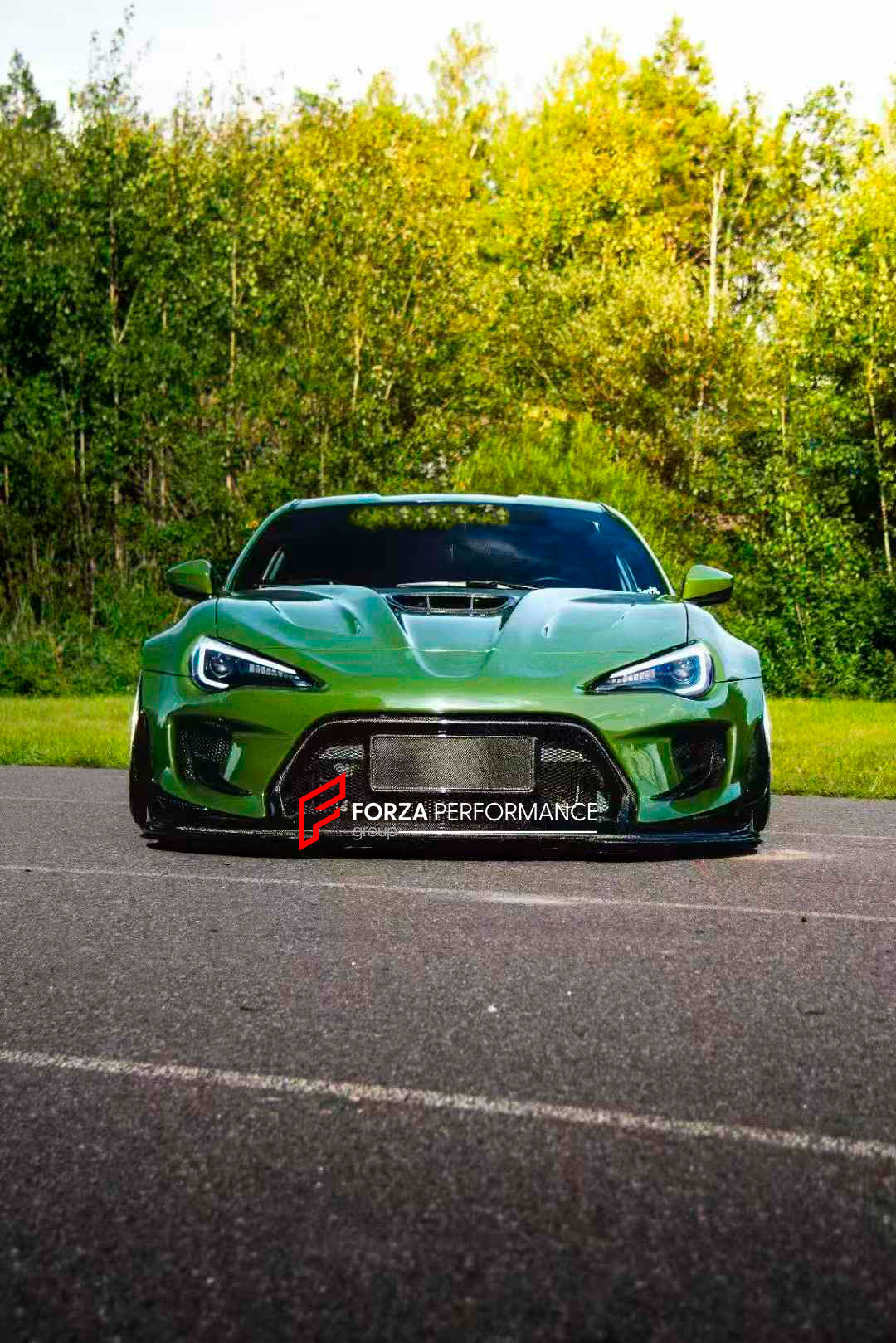 WIDE BODY KIT for TOYOTA GT86 2016 - 2022

Set includes:

Front Lip
Front bumper&nbsp;
Hood/bonnet
Fenders
Side skirt
Rear spoiler
Rear bumper&nbsp;
Rear diffuser&nbsp;

Material: Plastic

Note: Professional installation is required