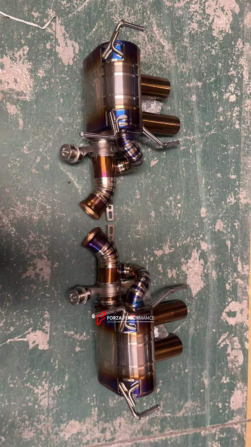 VALVED EXHAUST CATBACK MUFFLER for FERRARI 812 6.5T  Set includes:  Center Pipes Mufflers with valves Exhaust tips