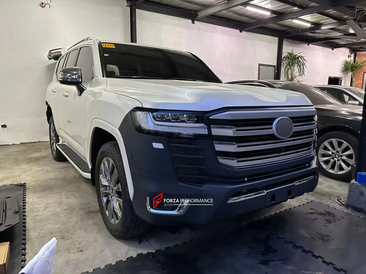 ZX FACELIFT BODY KIT for TOYOTA LAND CRUISER 300 LC 300 2021+