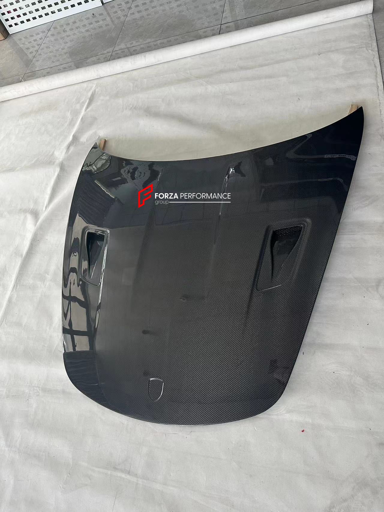CONVERSION BODY KIT for PORSCHE 911 991.1 991.2 2012 - 2018 UPGRADE to GT2RS  Set includes:  Front Bumper Side Skirts Fender Flares Rear Bumper Front Lip Carbon Hood Carbon Trunk Exhaust Tips