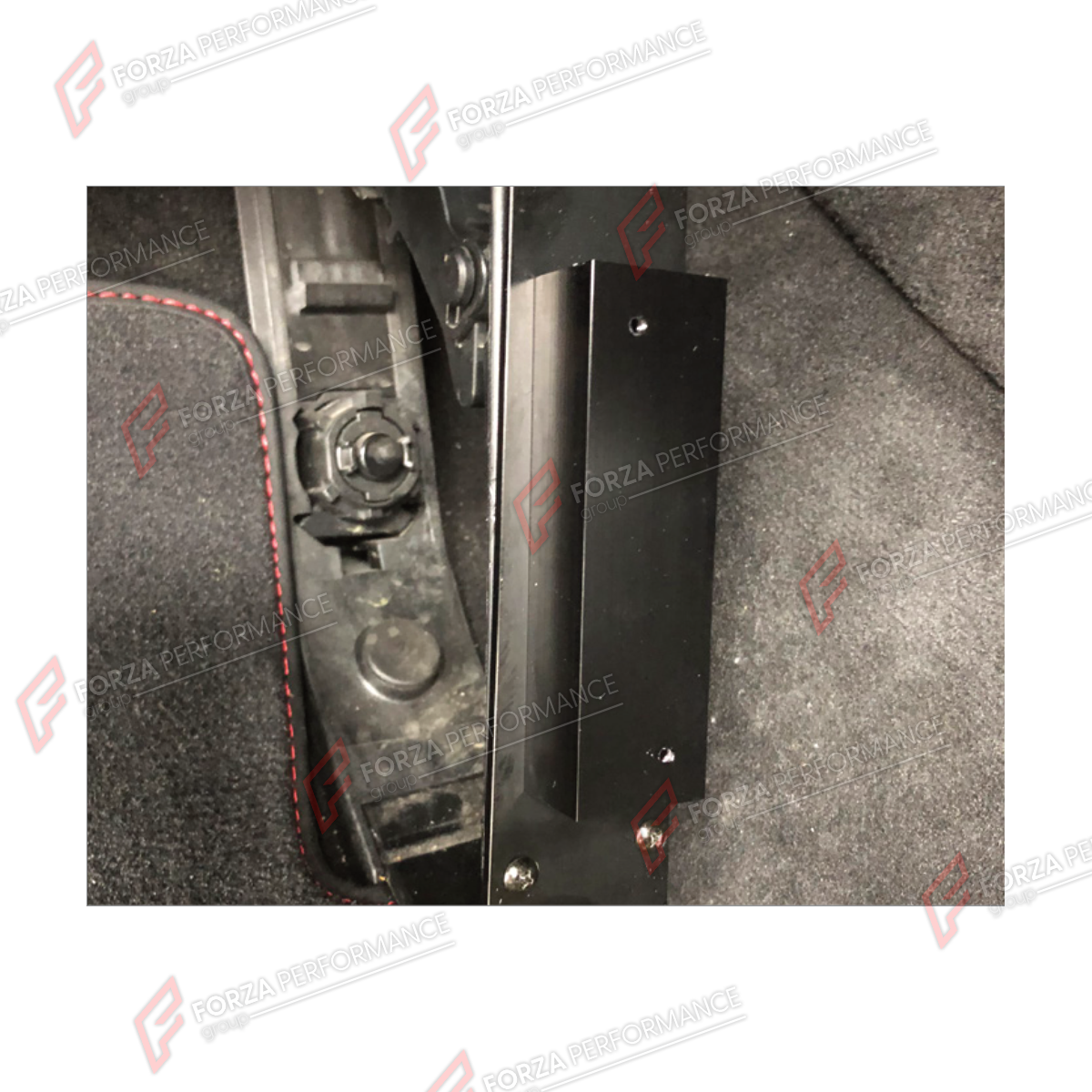 ACCELERATOR GAS PEDAL for MERCEDES-BENZ G-CLASS W463 2008 - 2018

Set includes:
Accelerator Gas Pedal

Material: Plastic

NOTE: Professional installation is required.