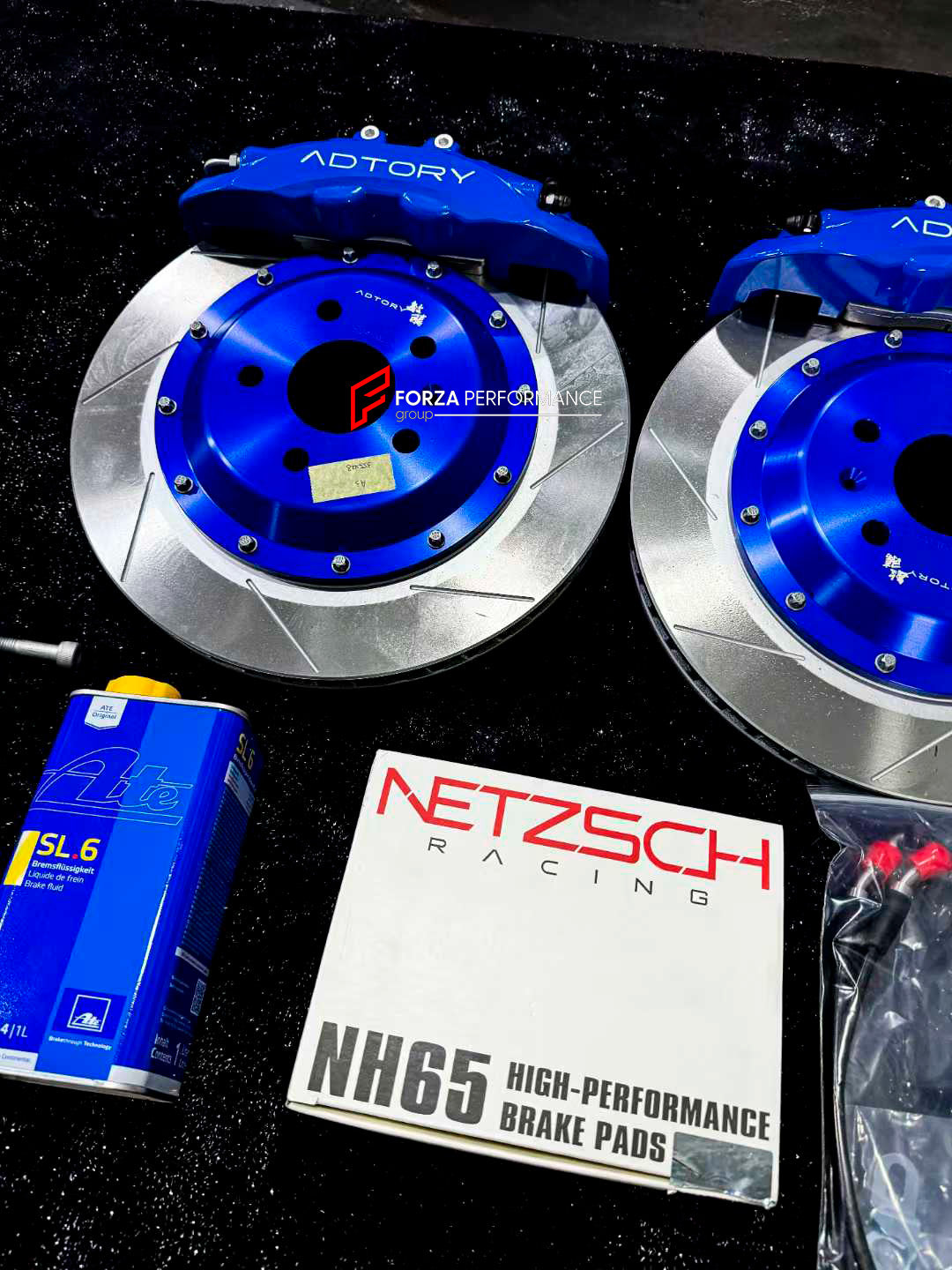 ADTORY X FORZA PERFORMANCE RACE BIG BRAKE KIT BBK for AUDI A3 SPORTBACK 8Y 2020+

ADTORY Brake Kits are engineered as bolt on upgrades that work with the factory master cylinder and ABS, delivering stronger, more repeatable stops with the pedal feel you want. Whether you cruise the city, carve canyons, or chase lap times.

Highlights

Track-ready, heat-resistant components.
Jewel-like caliper finish is incredibly durable and easy to clean
Pistons are calibrated to integrate smoothly with the Factory OEM mas