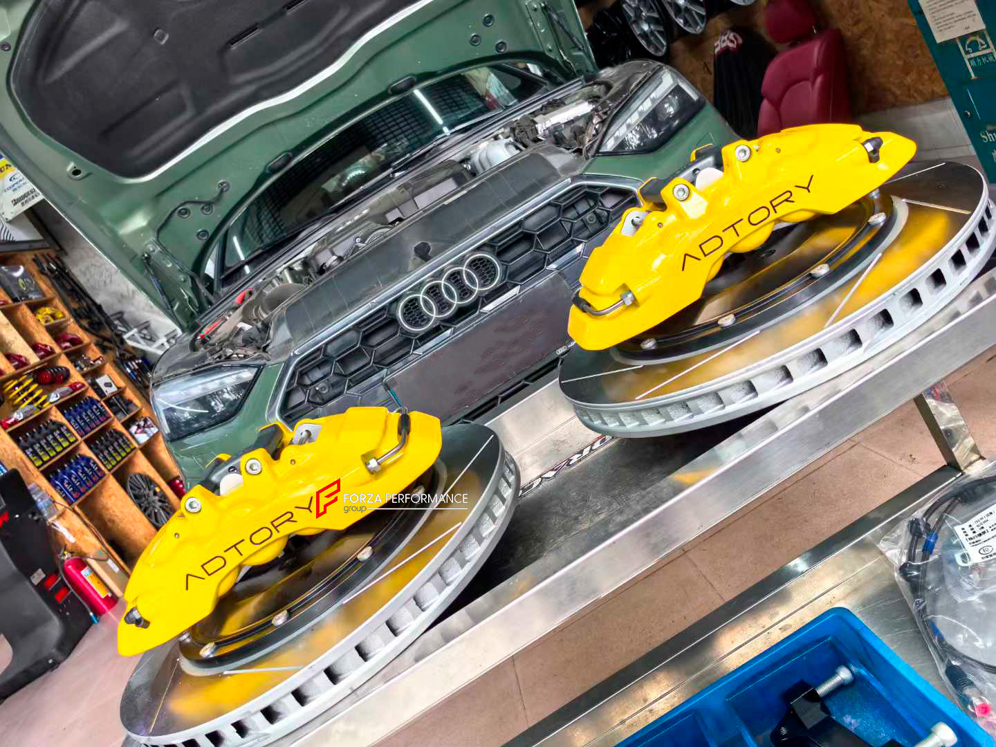 ADTORY X FORZA PERFORMANCE RACE BIG BRAKE KIT BBK for AUDI A5 F5 FACELIFT 2020 - 2025

ADTORY Brake Kits are engineered as bolt on upgrades that work with the factory master cylinder and ABS, delivering stronger, more repeatable stops with the pedal feel you want. Whether you cruise the city, carve canyons, or chase lap times.

Highlights

Track-ready, heat-resistant components.
Jewel-like caliper finish is incredibly durable and easy to clean
Pistons are calibrated to integrate smoothly with the Factory OE