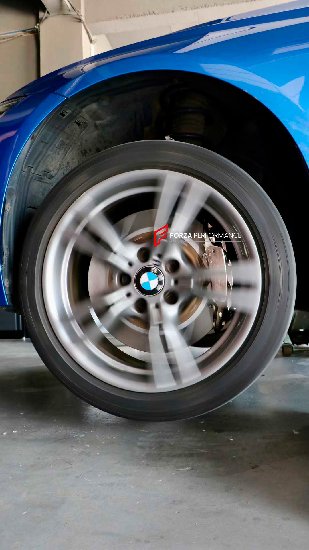 ADTORY X FORZA PERFORMANCE RACE BIG BRAKE KIT BBK for BMW 3 SERIES 320i F30 LCI 2015 - 2019
ADTORY Brake Kits are engineered as bolt on upgrades that work with the factory master cylinder and ABS, delivering stronger, more repeatable stops with the pedal feel you want. Whether you cruise the city, carve canyons, or chase lap times.
Highlights
Track-ready, heat-resistant components.
Jewel-like caliper finish is incredibly durable and easy to clean
Pistons are calibrated to integrate smoothly with the Fact