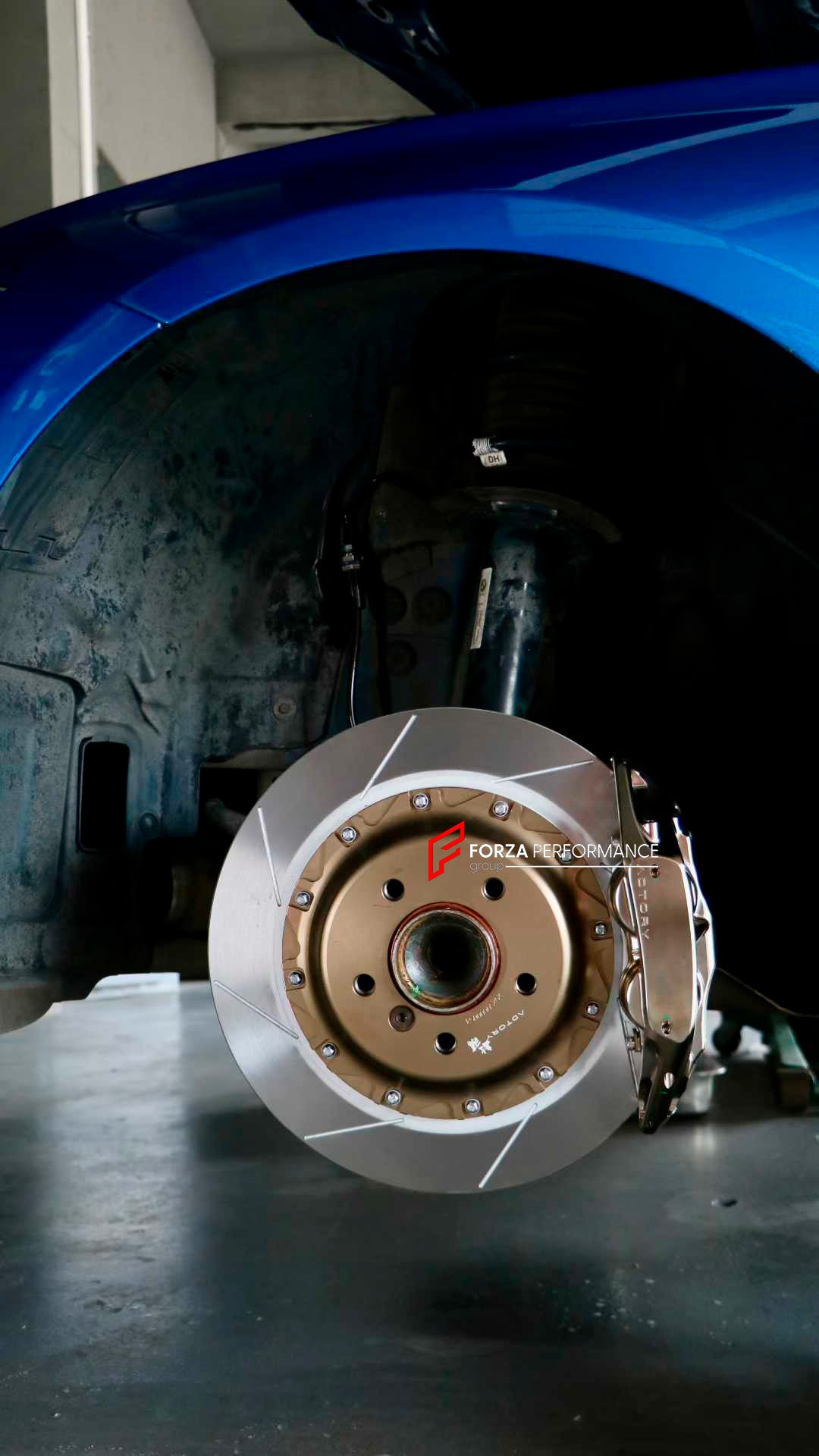 ADTORY X FORZA PERFORMANCE RACE BIG BRAKE KIT BBK for BMW 3 SERIES 320i F30 LCI 2015 - 2019
ADTORY Brake Kits are engineered as bolt on upgrades that work with the factory master cylinder and ABS, delivering stronger, more repeatable stops with the pedal feel you want. Whether you cruise the city, carve canyons, or chase lap times.
Highlights
Track-ready, heat-resistant components.
Jewel-like caliper finish is incredibly durable and easy to clean
Pistons are calibrated to integrate smoothly with the Fact