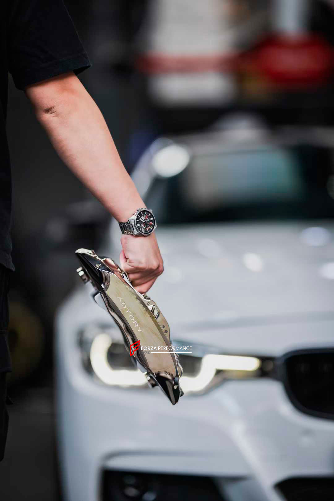 ADTORY X FORZA PERFORMANCE RACE BIG BRAKE KIT BBK for BMW 3 SERIES 335i F30 2011 - 2019

ADTORY Brake Kits are engineered as bolt on upgrades that work with the factory master cylinder and ABS, delivering stronger, more repeatable stops with the pedal feel you want. Whether you cruise the city, carve canyons, or chase lap times.

Highlights

Track-ready, heat-resistant components.
Jewel-like caliper finish is incredibly durable and easy to clean
Pistons are calibrated to integrate smoothly with the Factory 