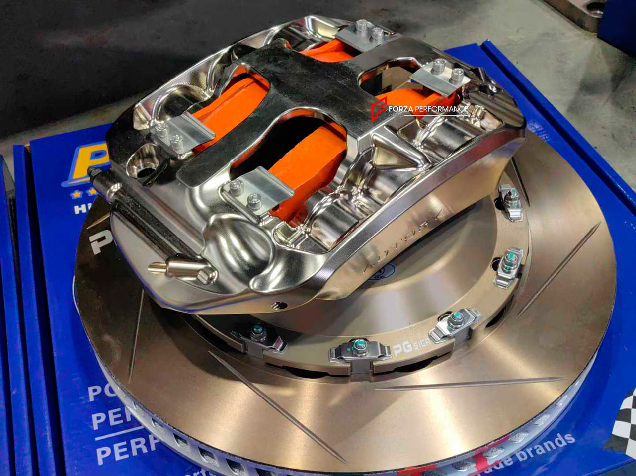 ADTORY X FORZA PERFORMANCE RACE BIG BRAKE KIT BBK for BMW M3 G80 2020+
ADTORY Brake Kits are engineered as bolt on upgrades that work with the factory master cylinder and ABS, delivering stronger, more repeatable stops with the pedal feel you want. Whether you cruise the city, carve canyons, or chase lap times.
Highlights
Track-ready, heat-resistant components.
Jewel-like caliper finish is incredibly durable and easy to clean
Pistons are calibrated to integrate smoothly with the Factory OEM master cylind