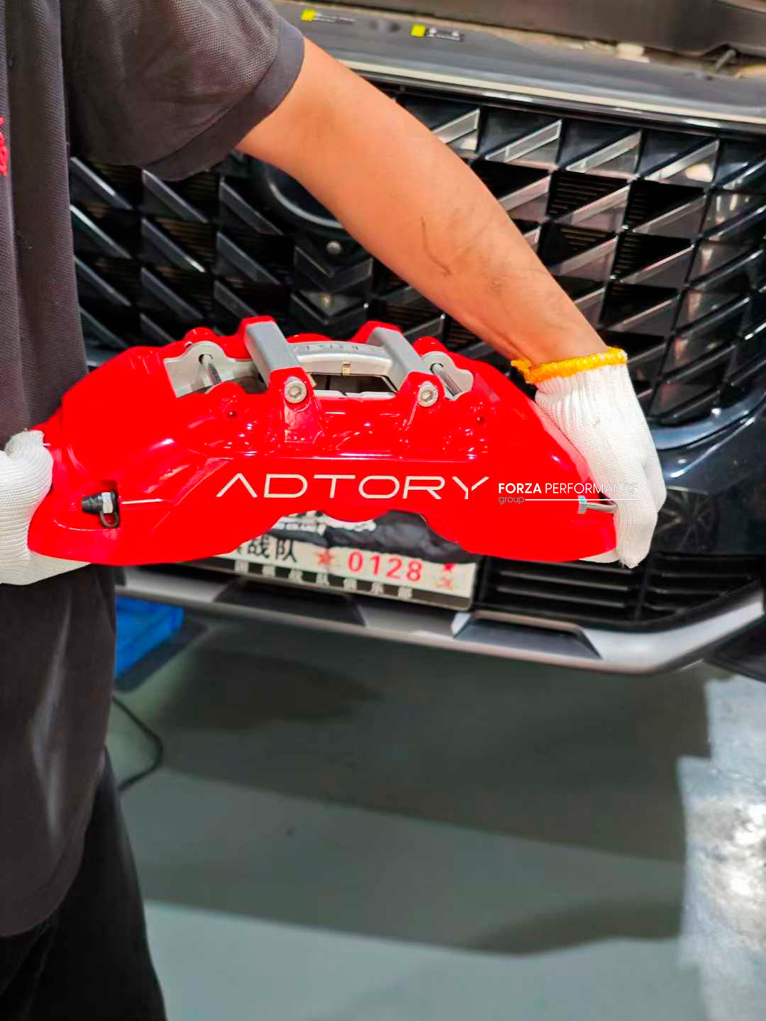 ADTORY X FORZA PERFORMANCE RACE BIG BRAKE KIT BBK for GAC GS8 II 2 2021+

ADTORY Brake Kits are engineered as bolt on upgrades that work with the factory master cylinder and ABS, delivering stronger, more repeatable stops with the pedal feel you want. Whether you cruise the city, carve canyons, or chase lap times.

Highlights

Track-ready, heat-resistant components.
Jewel-like caliper finish is incredibly durable and easy to clean
Pistons are calibrated to integrate smoothly with the Factory OEM master cyli