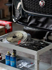 ADTORY X FORZA PERFORMANCE RACE BIG BRAKE KIT BBK for JAGUAR XEL X760 FACELIFT 2019+

ADTORY Brake Kits are engineered as bolt on upgrades that work with the factory master cylinder and ABS, delivering stronger, more repeatable stops with the pedal feel you want. Whether you cruise the city, carve canyons, or chase lap times.

Highlights

Track-ready, heat-resistant components.
Jewel-like caliper finish is incredibly durable and easy to clean
Pistons are calibrated to integrate smoothly with the Factory OEM