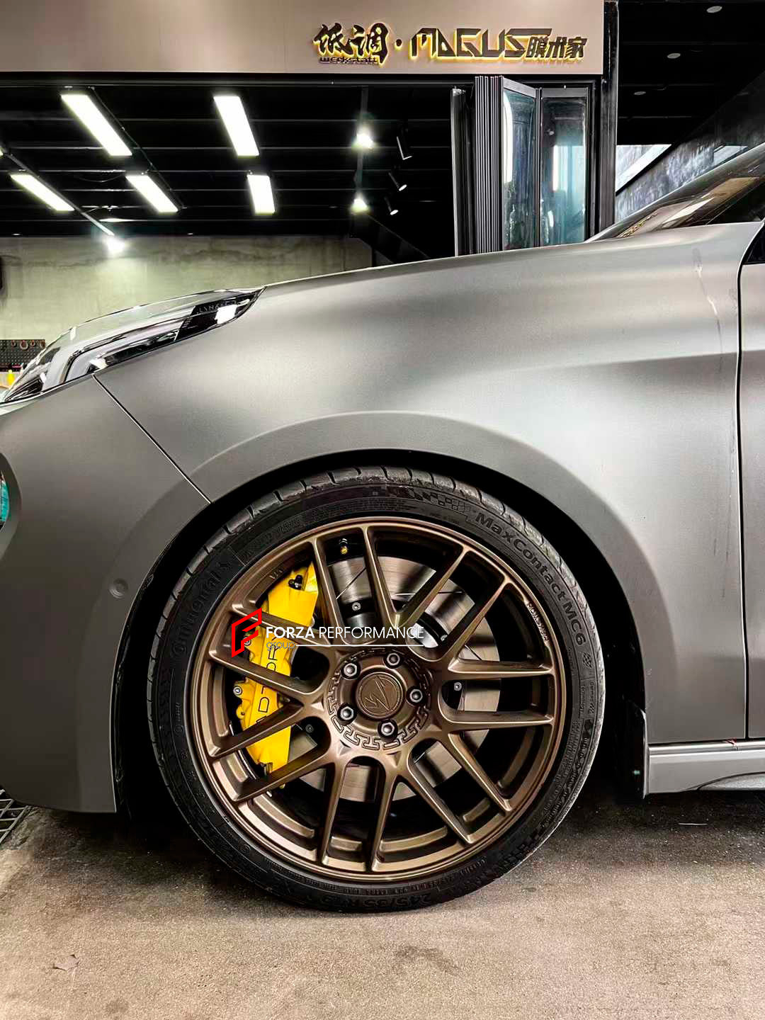 ADTORY X FORZA PERFORMANCE RACE BIG BRAKE KIT BBK for LYNK AND CO 03+ CS11 2018 - 2023

ADTORY Brake Kits are engineered as bolt on upgrades that work with the factory master cylinder and ABS, delivering stronger, more repeatable stops with the pedal feel you want. Whether you cruise the city, carve canyons, or chase lap times.

Highlights

Track-ready, heat-resistant components.
Jewel-like caliper finish is incredibly durable and easy to clean
Pistons are calibrated to integrate smoothly with the Factory O