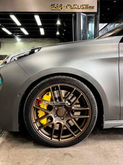 ADTORY X FORZA PERFORMANCE RACE BIG BRAKE KIT BBK for LYNK AND CO 03+ CS11 2018 - 2023

ADTORY Brake Kits are engineered as bolt on upgrades that work with the factory master cylinder and ABS, delivering stronger, more repeatable stops with the pedal feel you want. Whether you cruise the city, carve canyons, or chase lap times.

Highlights

Track-ready, heat-resistant components.
Jewel-like caliper finish is incredibly durable and easy to clean
Pistons are calibrated to integrate smoothly with the Factory O