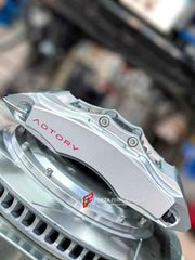 ADTORY X FORZA PERFORMANCE RACE BIG BRAKE KIT BBK for MASERATI LEVANTE M161 2016 - 2021

ADTORY Brake Kits are engineered as bolt on upgrades that work with the factory master cylinder and ABS, delivering stronger, more repeatable stops with the pedal feel you want. Whether you cruise the city, carve canyons, or chase lap times.

Highlights

Track-ready, heat-resistant components.
Jewel-like caliper finish is incredibly durable and easy to clean
Pistons are calibrated to integrate smoothly with the Factory 