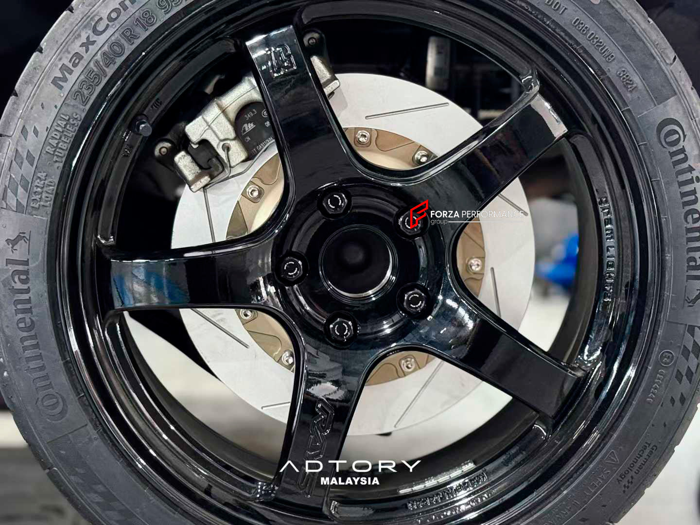 ADTORY X FORZA PERFORMANCE RACE BIG BRAKE KIT BBK for MAZDA 3 IV BP 2019+

ADTORY Brake Kits are engineered as bolt on upgrades that work with the factory master cylinder and ABS, delivering stronger, more repeatable stops with the pedal feel you want. Whether you cruise the city, carve canyons, or chase lap times.

Highlights

Track-ready, heat-resistant components.
Jewel-like caliper finish is incredibly durable and easy to clean
Pistons are calibrated to integrate smoothly with the Factory OEM master cyl