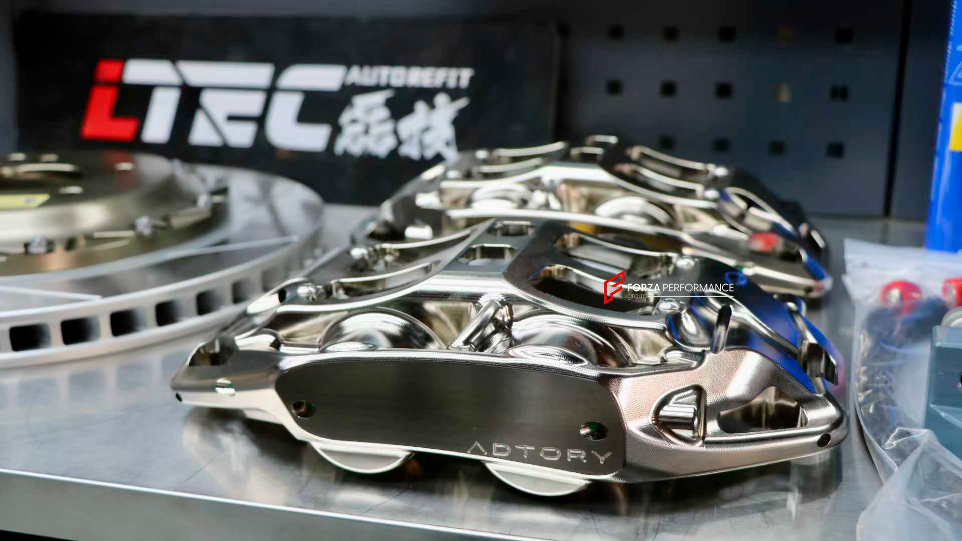 ADTORY X FORZA PERFORMANCE RACE BIG BRAKE KIT BBK for MERCEDES BENZ CLS300 W218 2010 - 2018

ADTORY Brake Kits are engineered as bolt on upgrades that work with the factory master cylinder and ABS, delivering stronger, more repeatable stops with the pedal feel you want. Whether you cruise the city, carve canyons, or chase lap times.

Highlights

Track-ready, heat-resistant components.
Jewel-like caliper finish is incredibly durable and easy to clean
Pistons are calibrated to integrate smoothly with the Fact