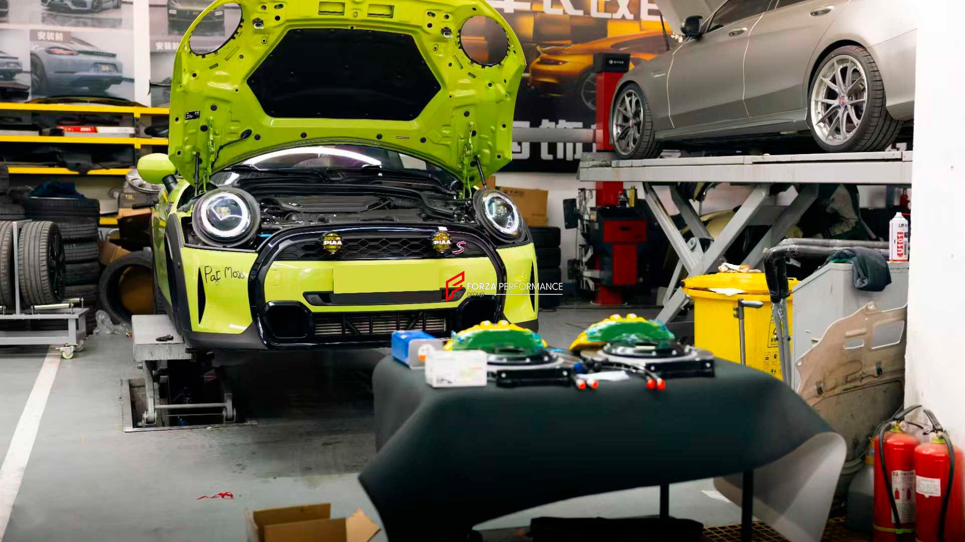 ADTORY X FORZA PERFORMANCE RACE BIG BRAKE KIT BBK for MINI COOPER S CABRIO F57 2021 - 2024

ADTORY Brake Kits are engineered as bolt on upgrades that work with the factory master cylinder and ABS, delivering stronger, more repeatable stops with the pedal feel you want. Whether you cruise the city, carve canyons, or chase lap times.

Highlights

Track-ready, heat-resistant components.
Jewel-like caliper finish is incredibly durable and easy to clean
Pistons are calibrated to integrate smoothly with the Facto