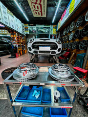ADTORY X FORZA PERFORMANCE RACE BIG BRAKE KIT BBK for MINI JCW F56 FACELIFT 2021 - 2024

ADTORY Brake Kits are engineered as bolt on upgrades that work with the factory master cylinder and ABS, delivering stronger, more repeatable stops with the pedal feel you want. Whether you cruise the city, carve canyons, or chase lap times.

Highlights

Track-ready, heat-resistant components.
Jewel-like caliper finish is incredibly durable and easy to clean
Pistons are calibrated to integrate smoothly with the Factory 