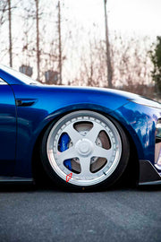 ADTORY X FORZA PERFORMANCE RACE BIG BRAKE KIT BBK for NIO ET5T 2023+

ADTORY Brake Kits are engineered as bolt on upgrades that work with the factory master cylinder and ABS, delivering stronger, more repeatable stops with the pedal feel you want. Whether you cruise the city, carve canyons, or chase lap times.

Highlights

Track-ready, heat-resistant components.
Jewel-like caliper finish is incredibly durable and easy to clean
Pistons are calibrated to integrate smoothly with the Factory OEM master cylinder