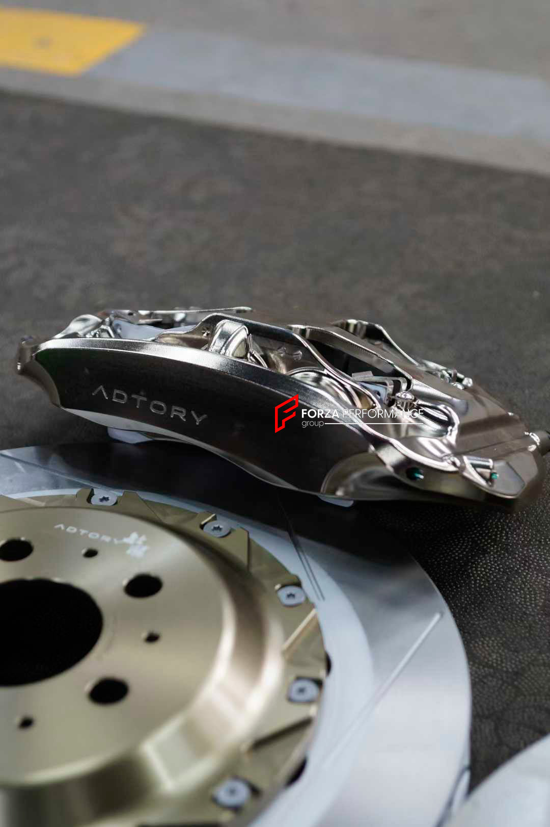ADTORY X FORZA PERFORMANCE RACE BIG BRAKE KIT BBK for TESLA MODEL Y 2020 - 2024

ADTORY Brake Kits are engineered as bolt on upgrades that work with the factory master cylinder and ABS, delivering stronger, more repeatable stops with the pedal feel you want. Whether you cruise the city, carve canyons, or chase lap times.

Highlights

Track-ready, heat-resistant components.
Jewel-like caliper finish is incredibly durable and easy to clean
Pistons are calibrated to integrate smoothly with the Factory OEM mast