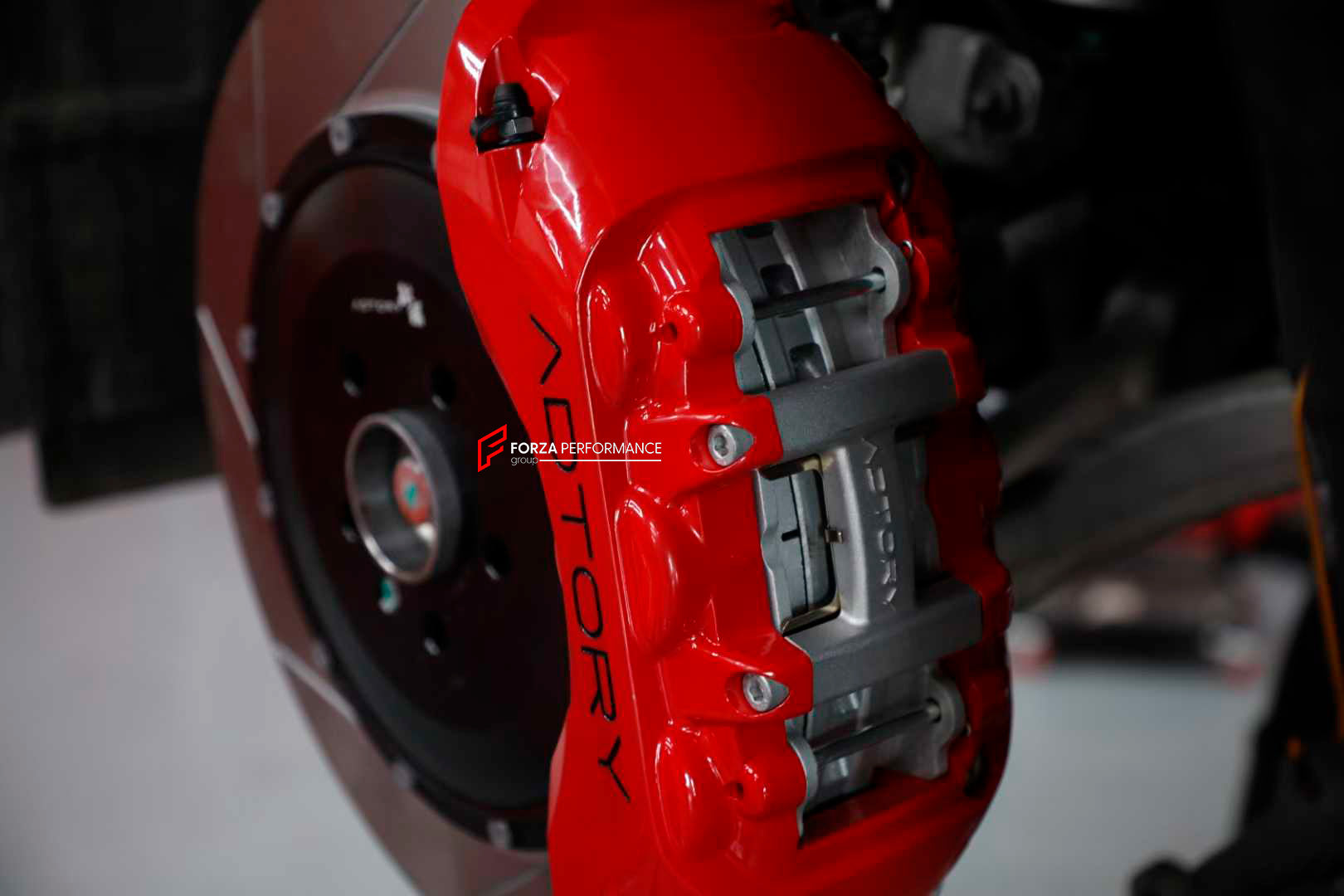 ADTORY X FORZA PERFORMANCE RACE BIG BRAKE KIT BBK for ZEEKR 001 FACELIFT 2023+

ADTORY Brake Kits are engineered as bolt on upgrades that work with the factory master cylinder and ABS, delivering stronger, more repeatable stops with the pedal feel you want. Whether you cruise the city, carve canyons, or chase lap times.

Highlights

Track-ready, heat-resistant components.
Jewel-like caliper finish is incredibly durable and easy to clean
Pistons are calibrated to integrate smoothly with the Factory OEM maste