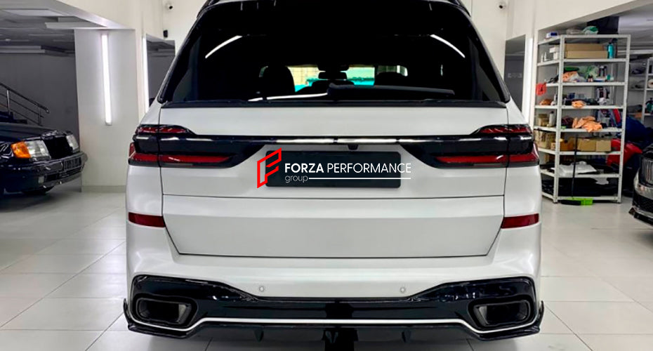 BODY AERO KIT for BMW X7 G07 LCI  Set includes:  Front Lip Side Skirts Rear Diffuser Rear Spoiler Roof Spoiler